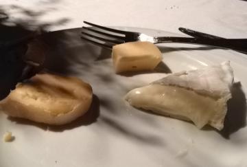 Kaas is nog nooit zo welkom geweest. Hoewel, kaas is altijd welkom. Mmmm kaas. 