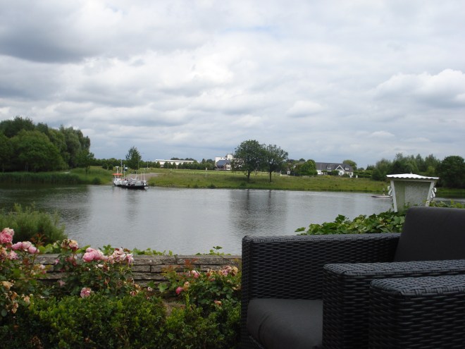 Een terrasje doen in Nederland. Gewoon zomaar. Dat is het leven. 