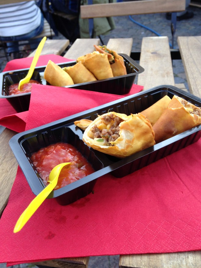 Yummy Mexicaans op een culinaire wereldmarkt. 