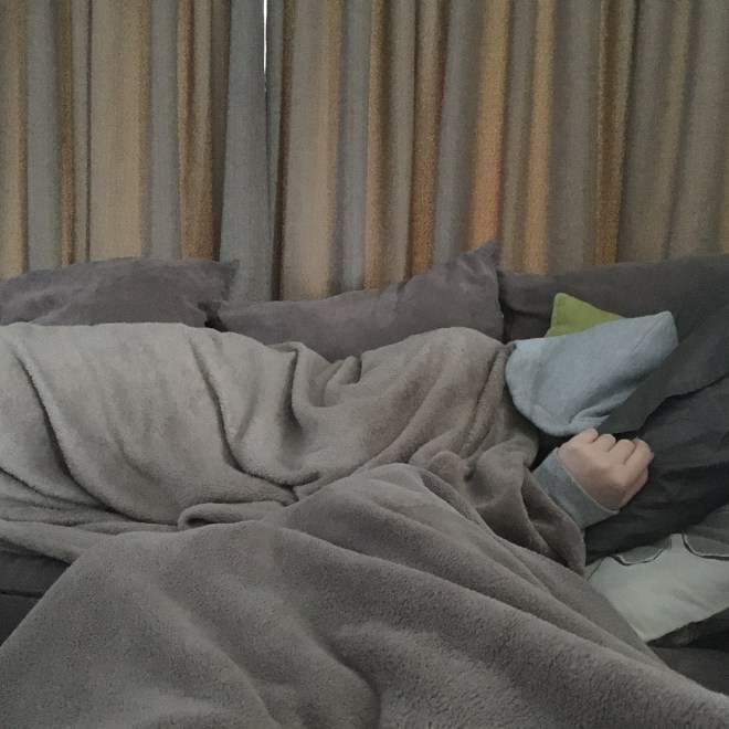 Missie wakker-blijven is gefaald, en wat doen echte BFF's dan? Samen een dutje doen. Ik denk dat dat een teken is van echte vriendschap, dat er ook gewoon samen mag gemaft worden. 